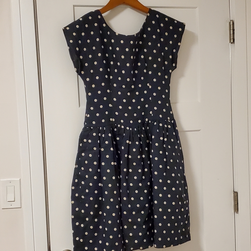 Super cute Anthropologie dress by Lili's closet.